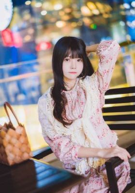 被按着c好舒服出了好多水_DVD免费在线播放