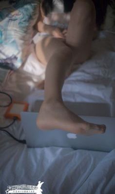 日韩床戏未删减合集在线观看_4K动漫在线观看