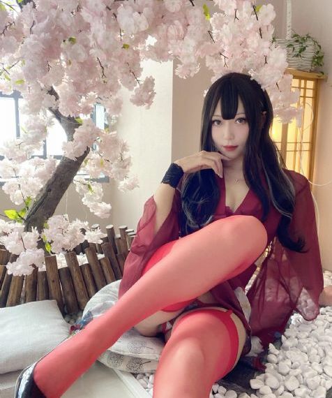 97大学生情侣露脸在线_DVD高清视频观看