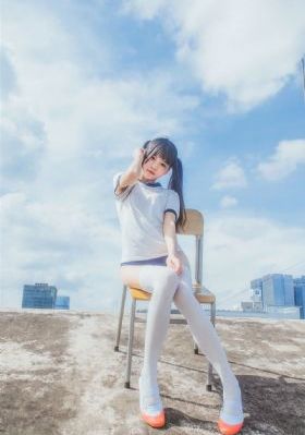 少妇4理论片高清免费观看_720在线观看